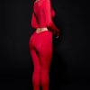 V-Back Mid-Rise Leggings in Fire Red