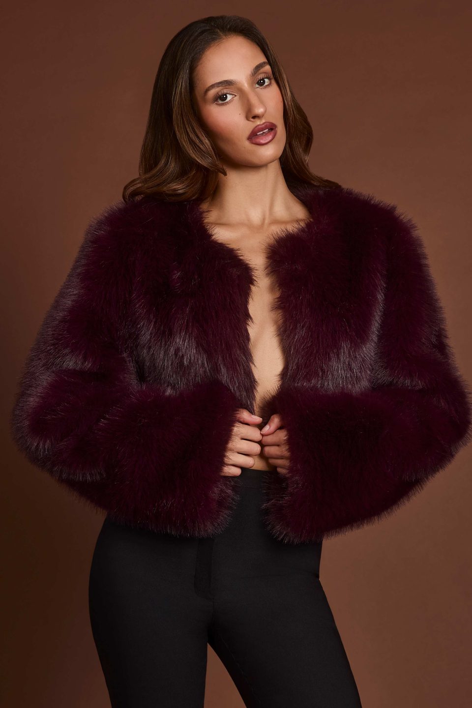 Faux Fur Cropped Bolero in Wine