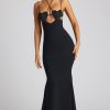 Embellished Heart Cup Detail Evening Gown in Black