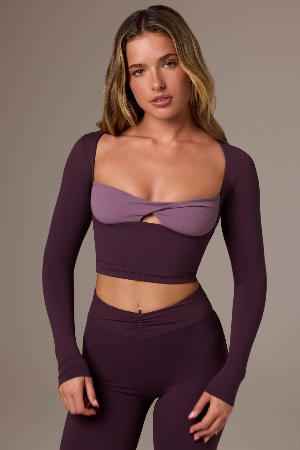 Soft Active Twist-Front Crop Top in Plum