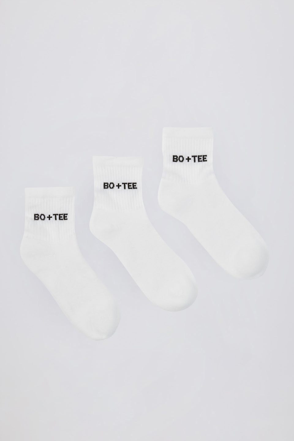 Ribbed Crew Sock Bundle in White