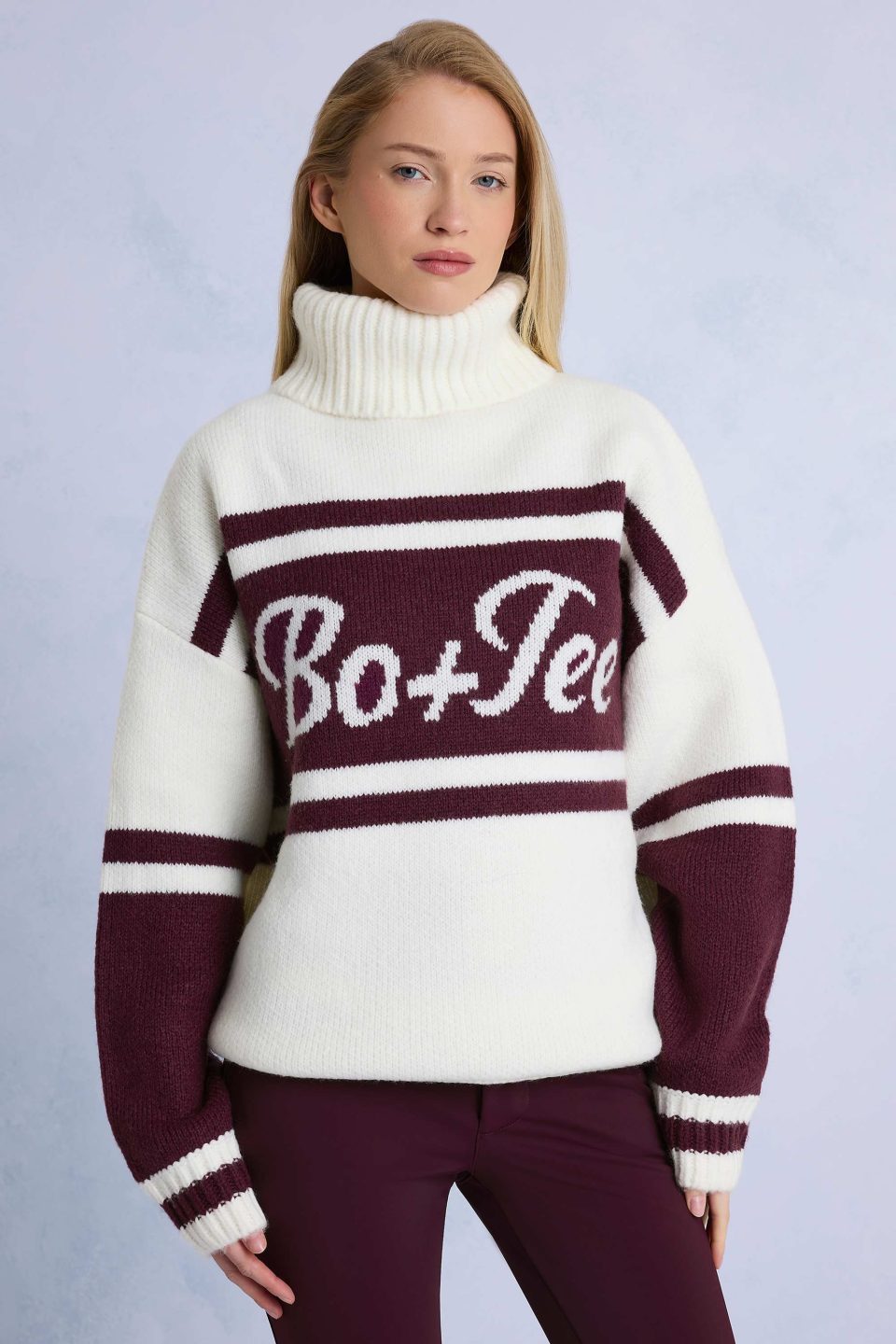 Knit Turtleneck Oversized Jumper in Burgundy